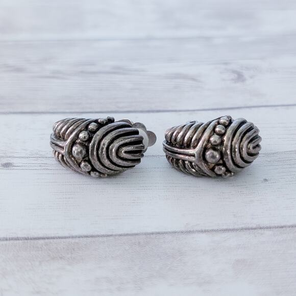 Vintage Clip On Earrings Very Large Chunky Statement Earrings - Picture 3 of 11